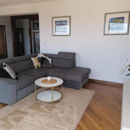 Apartman Niki Makarska Eksteriør bilde